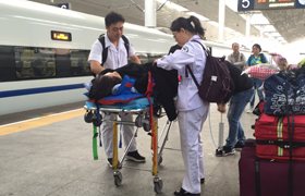 广宁县机场、火车站急救转院